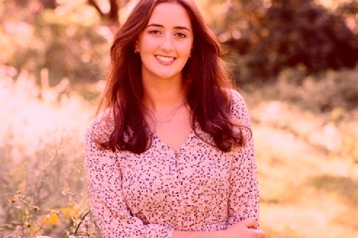 Alice, 32 — Escort in North Amherst, United States