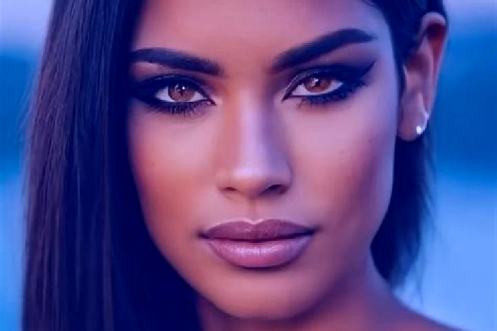 Alice, 33, a black brown-eyed latina companion based in Roccarainola. Offering Domination, GFE, Couples, Prostate Massage. Available for incall and outcall, ...