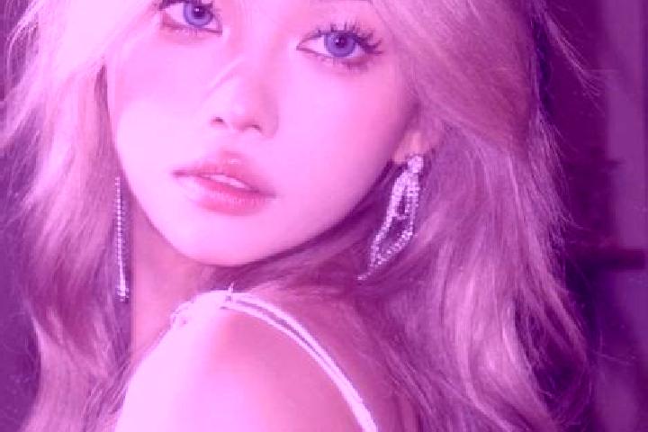 Alice, 33, a blonde grey-eyed asian companion based in Gabbio-Cereda-Ramate. Offering 69, Dinner Date, Roleplay. Available for incall and outcall, day and ev...