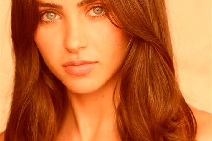 Alice, 33, a brunette amber-eyed latina companion based in Anchuelo. Offering Roleplay, Girlfriend Experience. Available for incall and outcall, day and even...