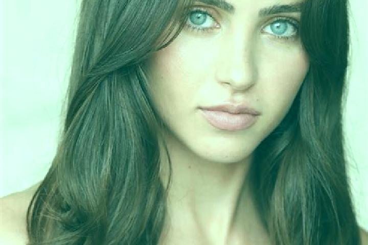 Alice, 33, a brunette brown-eyed middle eastern companion based in Al Amud. Offering OWO, Fetish, Girlfriend Experience. Available for incall and outcall, ov...