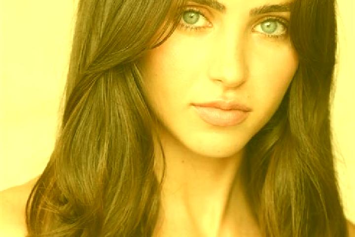Alice, 33, a brunette brown-eyed middle eastern companion based in Oesain. Offering Duos, Roleplay, Prostate Massage. Available for incall and outcall, overn...
