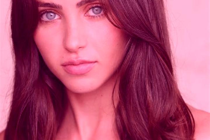 Alice, 33, a brunette brown-eyed slavic companion based in Ragama. Offering Erotic Massage, Dinner Date, Deep French Kissing, OWO, Massage. Available for inc...