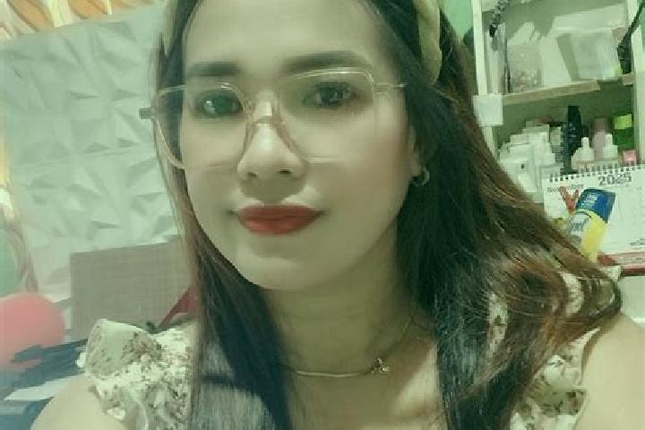 Alice, 33 — Escort in Binlod, Philippines