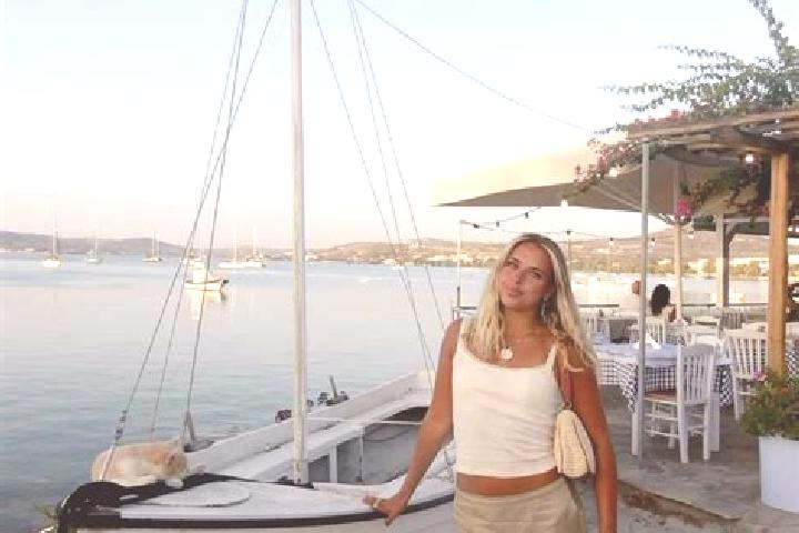 Alice, 33 — Escort in Dorothea, Greece