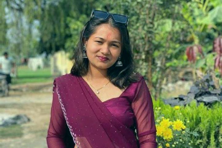 Alice, 33 — Escort in Ghogardiha, India