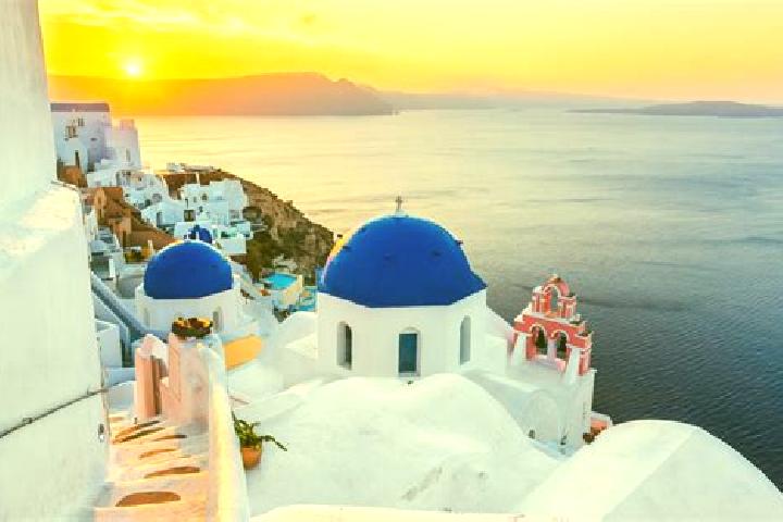 Alice, 33 — Escort in Pentaplatano, Greece