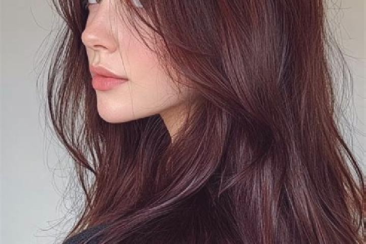 Alice, 34, a auburn brown-eyed european companion based in El Ciruelar. Offering Couples, Girlfriend Experience, Travel Companion, Massage, GFE. Available fo...