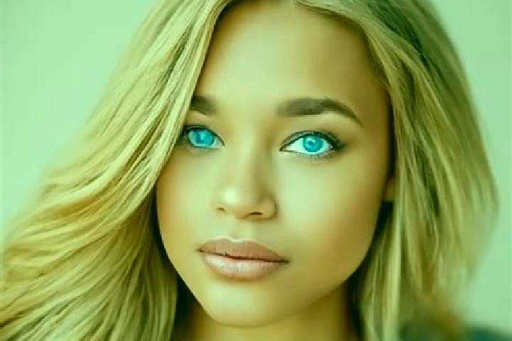 Alice, 34, a dark blonde blue-eyed latina companion based in Wazu. Offering Striptease, OWO, Girlfriend Experience, Couples. Available for incall and outcall...