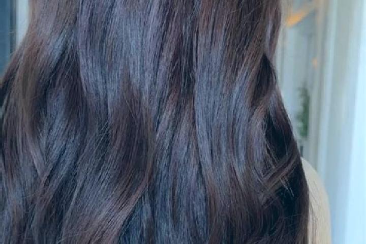 Alice, 34, a red brown-eyed ebony companion based in Scharsterbrug. Offering Erotic Massage, Domination, Couples. Available for incall and outcall, day and e...