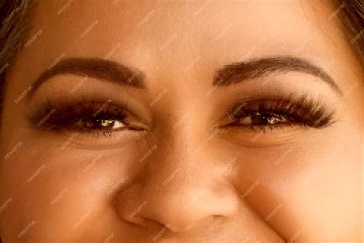Alice, 34, a red green-eyed latina companion based in Fumureni. Offering CIM, Deep French Kissing, BDSM, Massage. Available for incall and outcall, overnight...