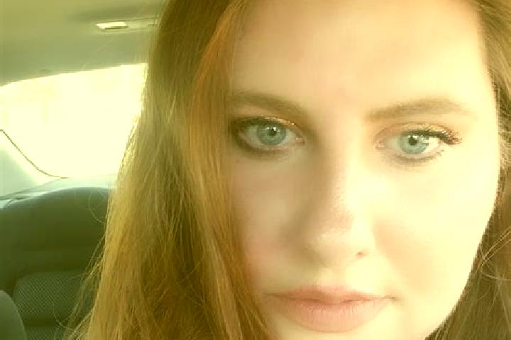 Alice, 34 — Escort in Blascomillan, Spain