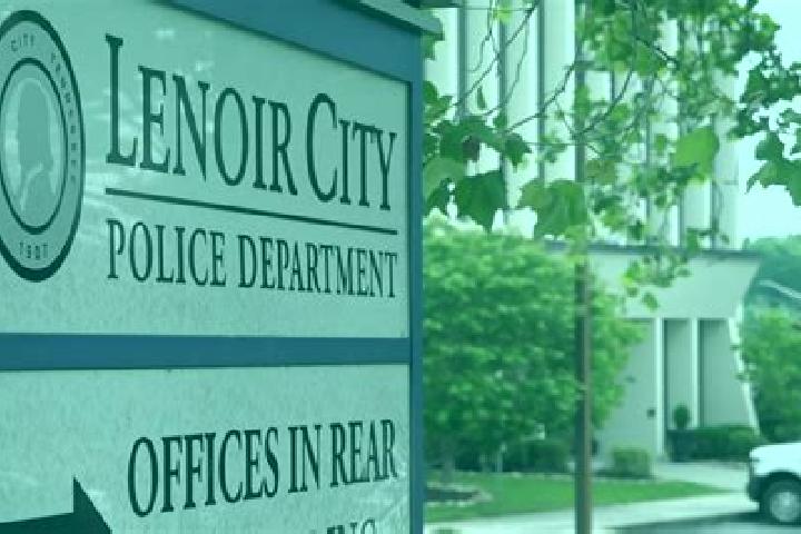 Alice, 34 — Escort in Lenoir City, United States