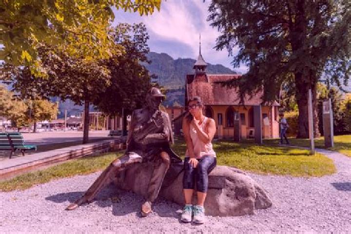 Alice, 34 — Escort in Meiringen, Switzerland