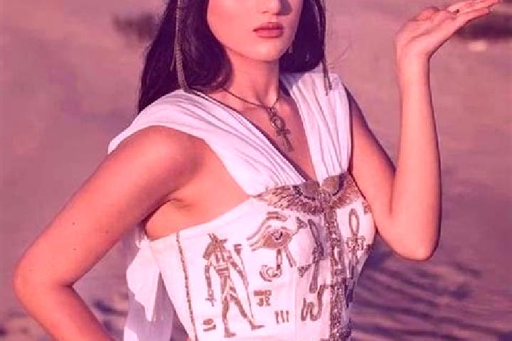 Alice, 34 — Escort in Nahiyat al Iskandariyah, Iraq