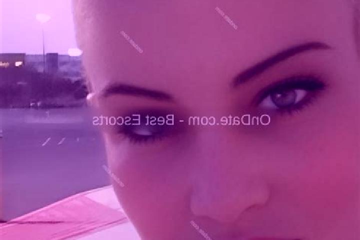 Alice, 34 — Escort in Owings, United States
