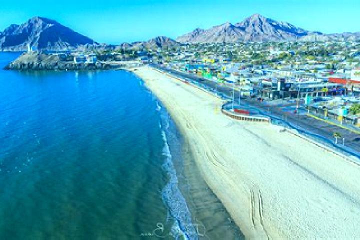 Alice, 34 — Escort in San Felipe Quiriceo, Mexico