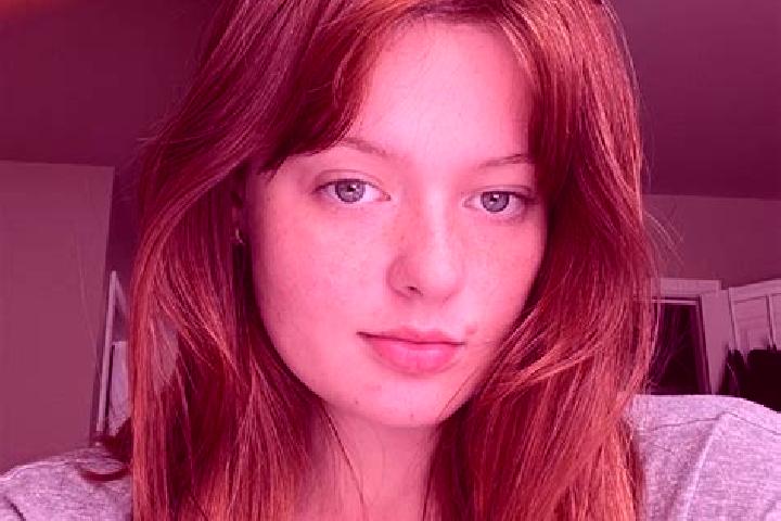 Alice, 35, a auburn grey-eyed mediterranean companion based in Ernsee. Offering Party Girl, Massage, Tantra. Available for incall and outcall, day and evenin...