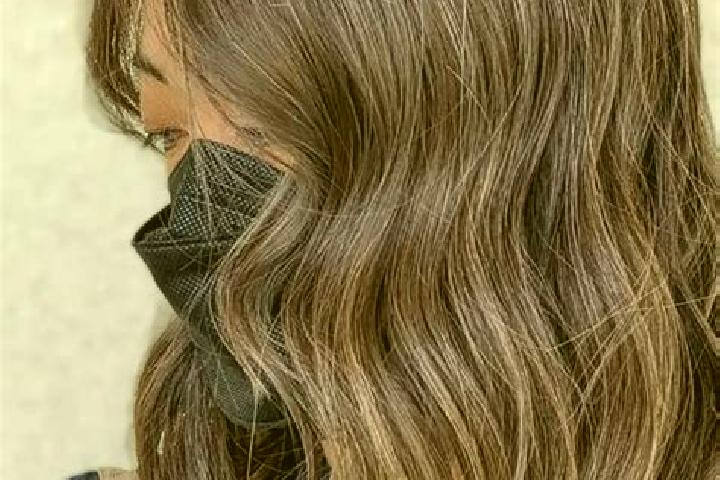 Alice, 35, a brunette grey-eyed caucasian companion based in Dagshai. Offering Domination, Deep French Kissing, CIM. Available for incall and outcall, overni...