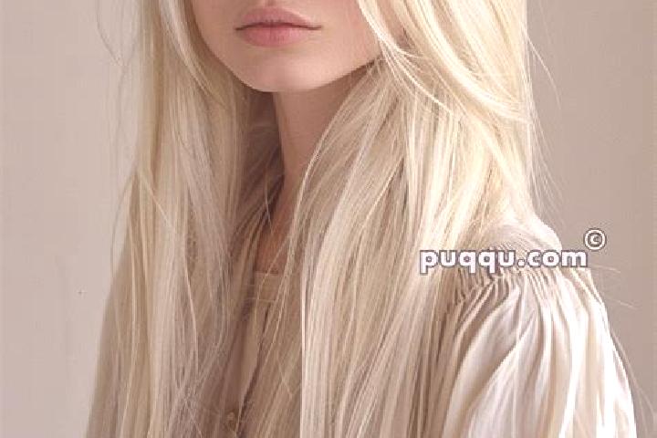 Alice, 35, a platinum blonde blue-eyed mediterranean companion based in Tlaquimpa. Offering Girlfriend Experience, BDSM, Domination, Tantra. Available for in...