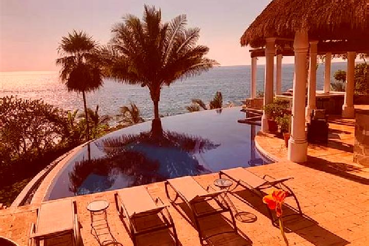 Alice, 35 — Escort in Chacala, Mexico