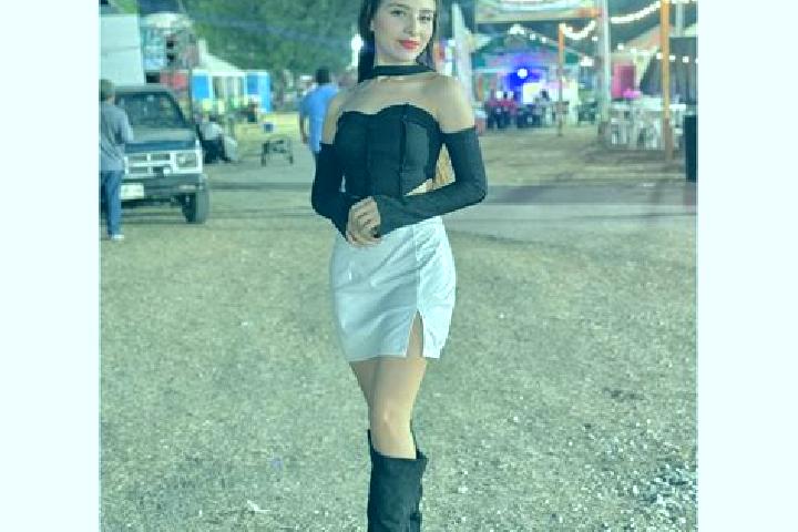 Alice, 35 — Escort in Comalcalco, Mexico