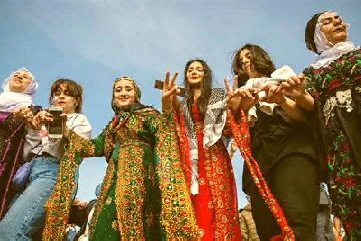 Alice, 35 — Escort in Do Dehak, Iran