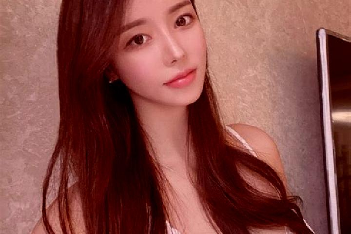 Alice, 35 — Escort in Shencun, China