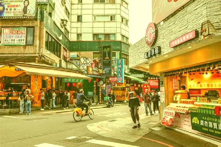 Alice, 35 — Escort in Yongkang, Taiwan