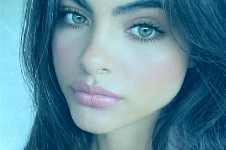 Alice, 36, a brunette brown-eyed caucasian companion based in Kazimkarabekir. Offering Massage, Duos, Travel Companion. Available for incall and outcall, ove...