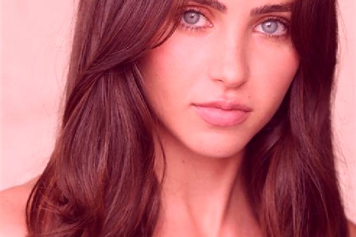 Alice, 36, a brunette brown-eyed latina companion based in Vansada. Offering Prostate Massage, Fetish, Duos, Deep French Kissing. Available for incall and ou...