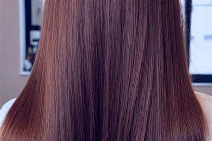 Alice, 36, a chestnut green-eyed mixed companion based in Jajmau. Offering A-Level, Dinner Date, Party Girl. Available for incall and outcall, day and evenin...