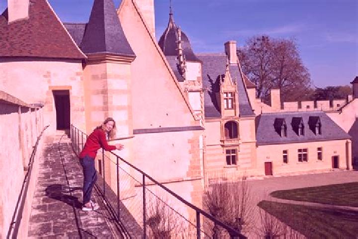 Alice, 36 — Escort in Ainay-le-Chateau, France