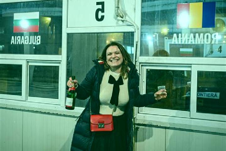 Alice, 36 — Escort in Arsura, Romania