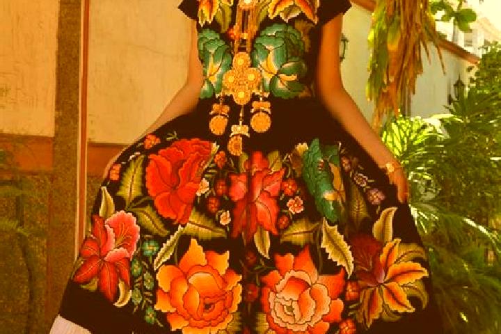Alice, 36 — Escort in Colonia Huilotepec, Mexico