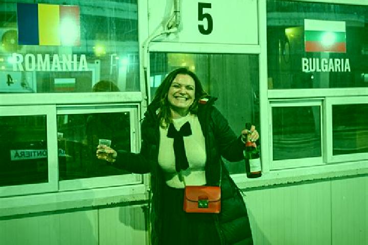 Alice, 36 — Escort in Ghertenis, Romania