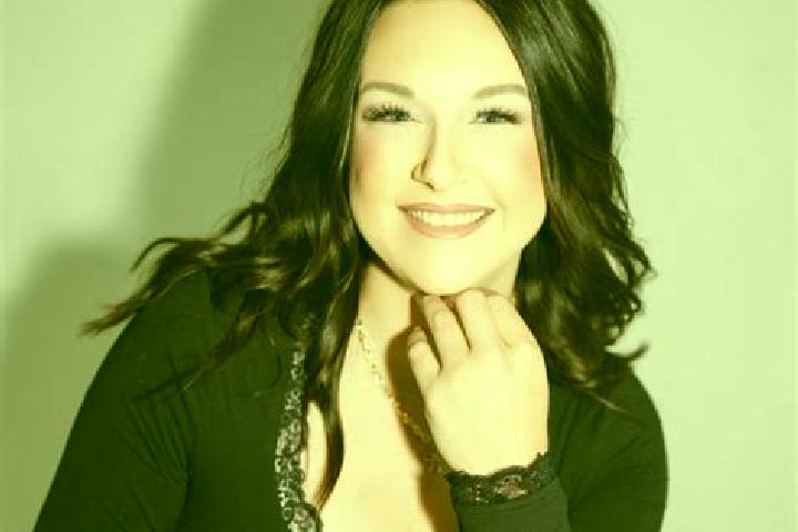 Alice, 36 — Escort in Millstadt, United States