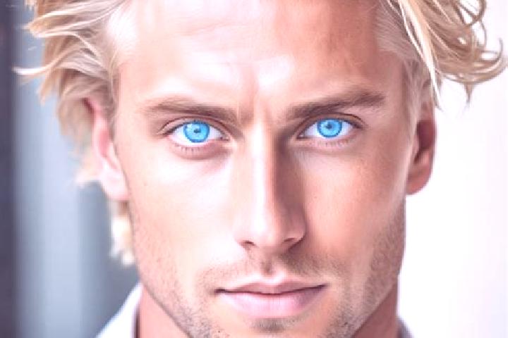 Alice, 37, a blonde grey-eyed european companion based in Munjul. Offering Deep French Kissing, Travel Companion, Fetish. Available for incall and outcall, d...