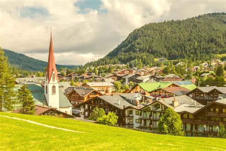 Alice, 37, a red brown-eyed caribbean companion based in Seefeld in Tirol. Offering Dinner Date, Prostate Massage, Fetish, Overnight. Available for incall an...