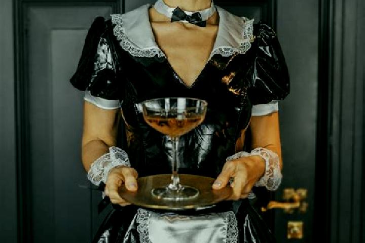 Alice, 37, a red green-eyed mediterranean companion based in Redwood Falls. Offering Roleplay, Travel Companion, Deep French Kissing, BDSM. Available for inc...