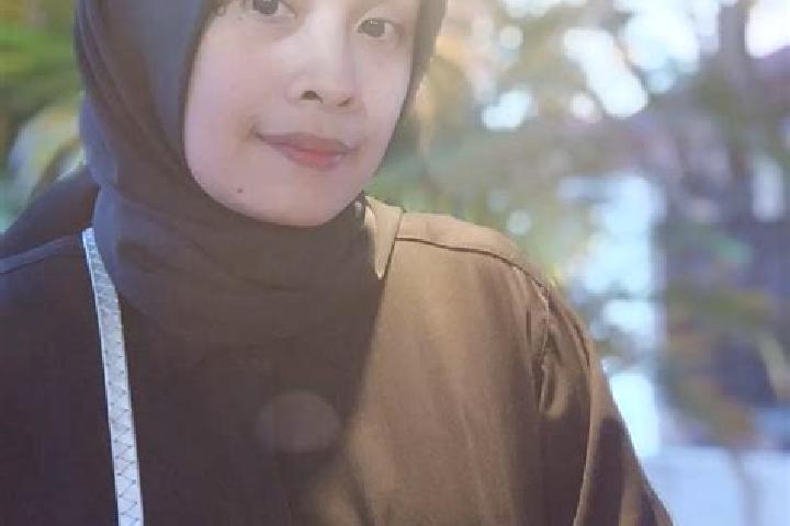 Alice, 37 — Escort in Kisaran, Indonesia