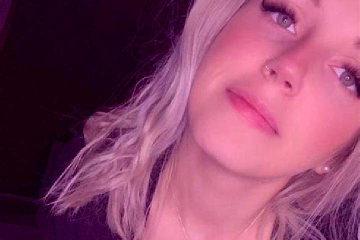 Alice, 37 — Escort in Peterborough, Australia