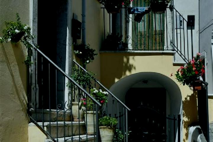Alice, 37 — Escort in Zungoli, Italy