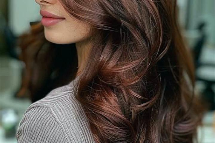 Alice, 38, a auburn brown-eyed indian companion based in Ust ye. Offering Striptease, Deep French Kissing, A-Level. Available for incall and outcall, overnig...