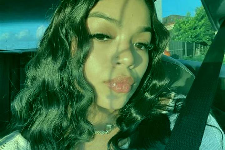 Alice, 38, a black brown-eyed latina companion based in Aruppukkottai. Offering Duos, Massage, Dinner Date. Available for incall and outcall, overnight booki...