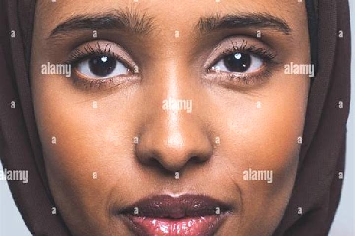 Alice, 38, a black dark-eyed middle eastern companion based in Ways. Offering Roleplay, Deep French Kissing, Duos, Fetish, Travel Companion. Available for in...