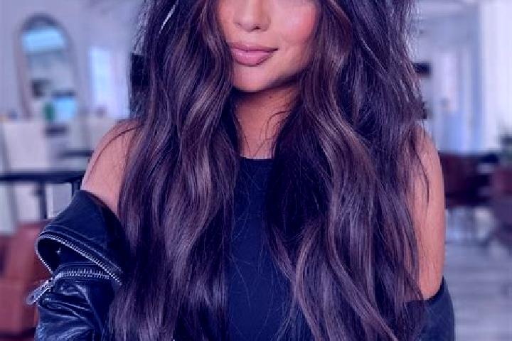 Alice, 38, a brunette dark-eyed asian companion based in Falze. Offering OWO, Couples, BDSM. Available for incall and outcall, overnight bookings available.