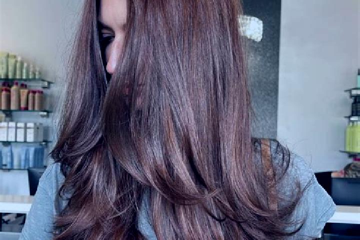 Alice, 38, a chestnut brown-eyed caucasian companion based in Whampoa Garden. Offering Fetish, Tantra, Party Girl, Massage. Available for incall and outcall,...