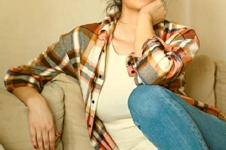 Alice, 38, a red blue-eyed middle eastern companion based in Glayogouin. Offering Party Girl, Duos, CIM. Available for incall and outcall, day and evening da...