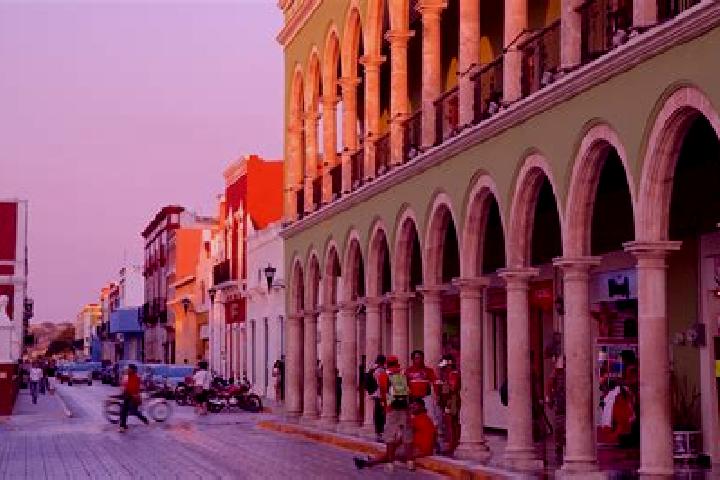 Alice, 38 — Escort in Campeche, Mexico